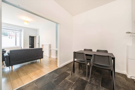 Nevern Square, Earls Court, SW5, London - Photo 2