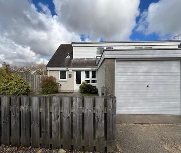 3 bedroom semi-detached house to rent - Photo 2