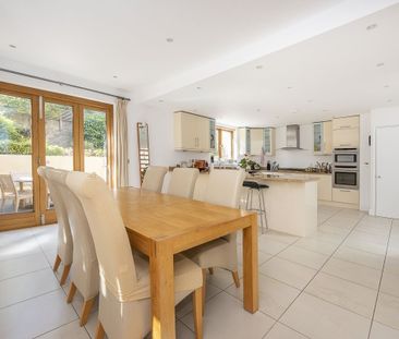 2 bedroom detached house to rent - Photo 3