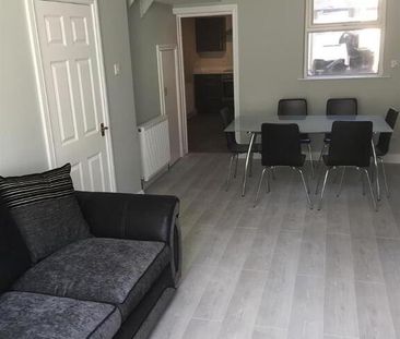 12 Crystal Street, Belfast, BT5 5BS - Photo 1