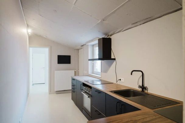 Stadswoning met koer - Foto 1