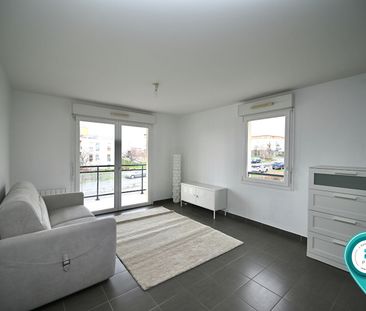 Location Appartement 1 pièce 36m² - Photo 2