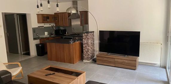 Location Appartement 3 pièces 82 m2 à Vienne - Photo 2