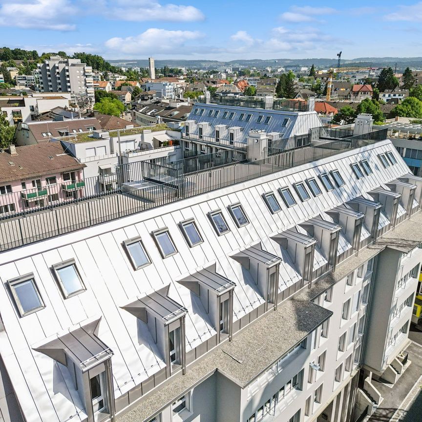 ERSTVERMIETUNG: 1.5-Zimmerwohnung an bester Lage in Zürich-Oerlikon - Photo 1