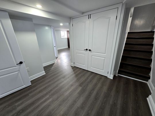 For Lease - 14 Charles Street, Brampton, Ontario - Photo 1