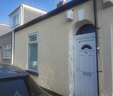 2 bedroom terraced house to rent - Photo 3