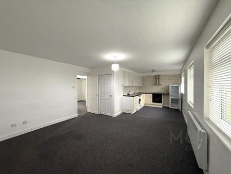 2 bedroom flat to rent - Photo 5