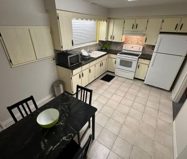 784 East 56th Avenue Vancouver British Columbia Canada - V5X 1R9 - Photo 5