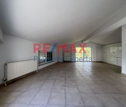 Μεζονέτα για ενοικίαση - Άνοιξη - Φωτογραφία 3
