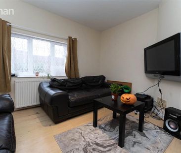 5 bedroom semi-detached house to rent - Photo 1