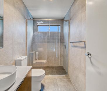 Perfect Apartment Living in Taylor - Photo 5