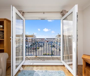Hamilton Court, Brighton Marina Village - Photo 4