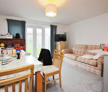 4 bedroom terraced house to rent - Photo 6