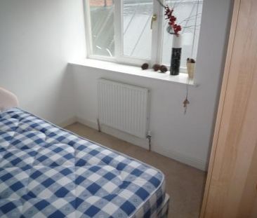 2 bedroom apartment to rent - Photo 6