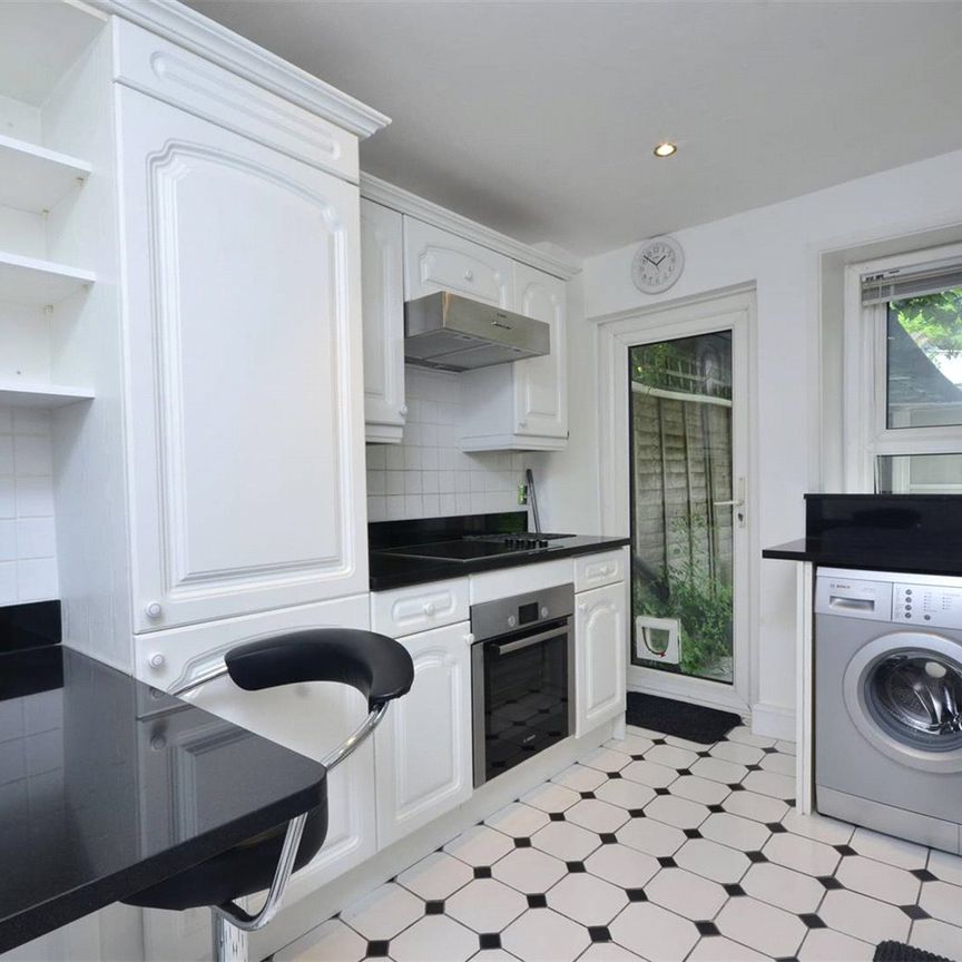 Buckland Crescent, Swiss Cottage, London - Photo 1