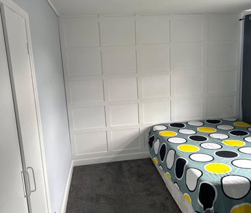 1 bedroom property to rent Froxfield Road, PO9 - Photo 1