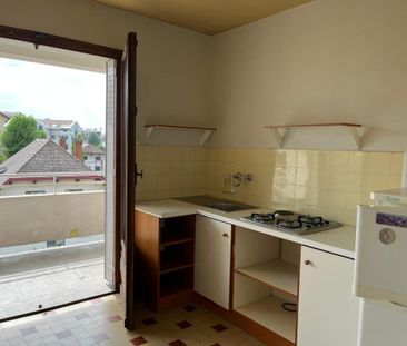 Location Appartement 2 pièces 50m² ANNECY 74000 - Photo 2