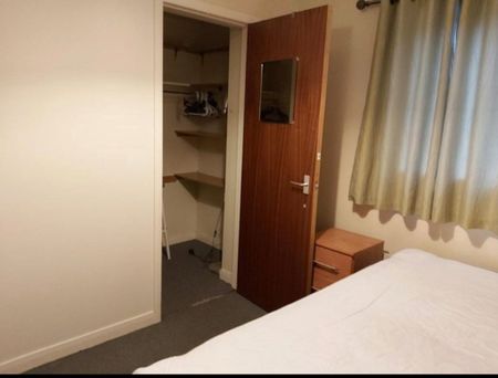 2 Bed Flat, Garriochmill Road, G20 - Photo 4