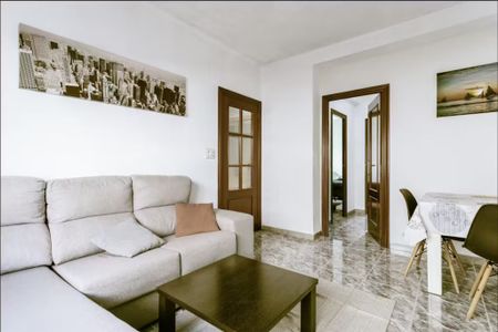 Carrer de Caudiel, Valencia, Valencian Community 46011 - Photo 2