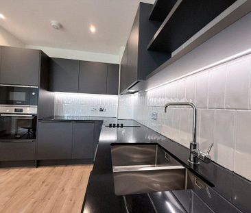 2 bedroom apartment to rent - Photo 6