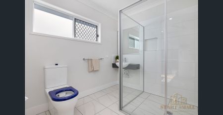 Modern, self contained and furnished Unit - Including Bills - Photo 4