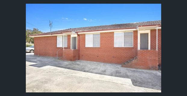 Convenient Living | No Maintenance - Photo 1