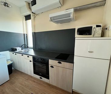 Location Appartement 1 pièce 22m² - Photo 6