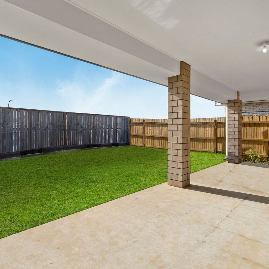 Modern Spacious Family Home Built in 2025 - Photo 1