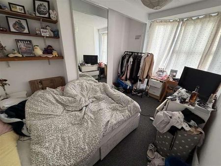 Belton Road, Brighton, BN2 - Photo 5