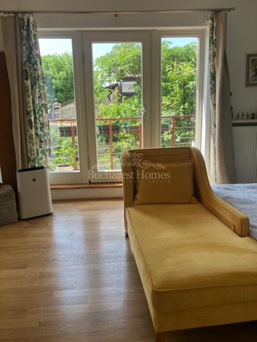 Five Bedroom House with Warm Charm - Domenii - Photo 2