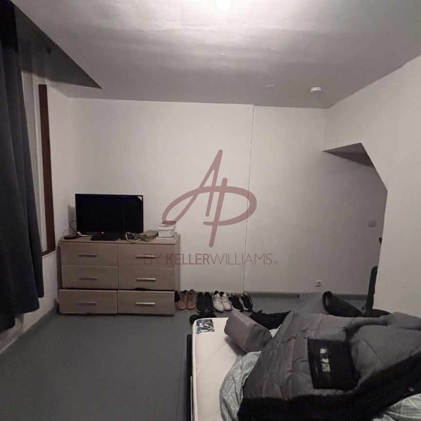 Location Appartement 2 pièces 20m² ROUBAIX 59100 - Photo 1