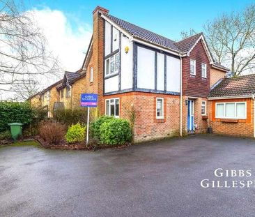 Baycroft Close, Pinner, HA5 - Photo 2