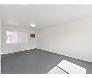 Charming 1-Bedroom Unit in Woolloongabba - Photo 3