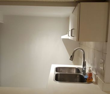 For Lease - 27 Hillsboro Avenue Unit# Unit Lower 1, Toronto, Ontario - Photo 1