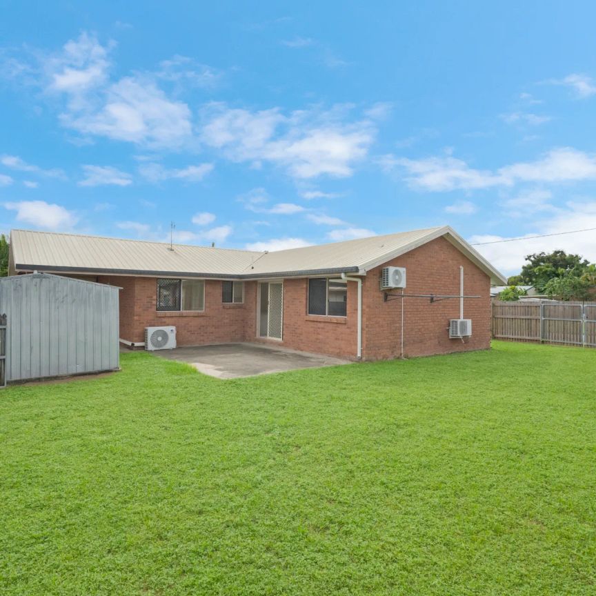 Comfortable family living in a convenient Condon location - Photo 1