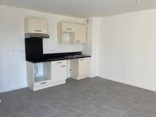 Location appartement t3 63 m² à Cenon (33150) Gravieres-Gravette-Beaulieu-Lagrue-Plaisance - Photo 4