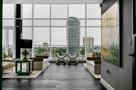Exceptional two-story penthouse - Photo 2