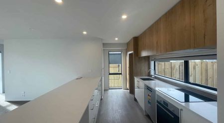 8/49 McLean Street, Linwood - Photo 4