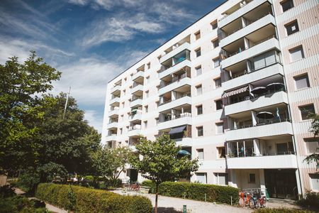 Östra Åsgatan, Eskilstuna - Photo 4