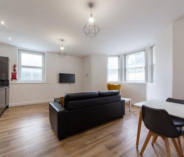2 bed apartment to rent in Osborne Terrace, Newcastle Upon Tyne, NE2 - Photo 3