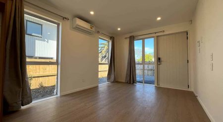 Luxury 4Bed3.5Bath townhouse in a Prime Locati... - Photo 3
