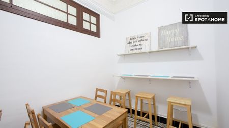 valencia, Valencian Community 46002 - Photo 5