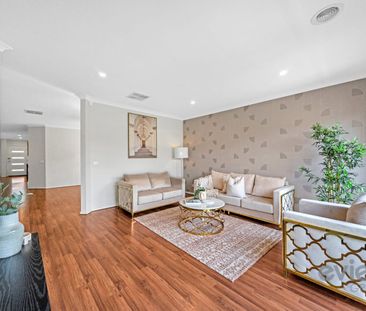 Close to Schools & Wyndham Vale Station !! Perfectly Located Family... - Photo 4