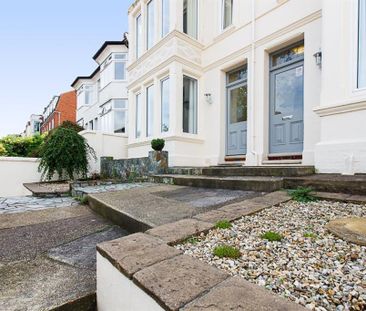 1 bedroom private hall to rent - Photo 4