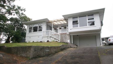 Spacious 3 Beds and study - Photo 5