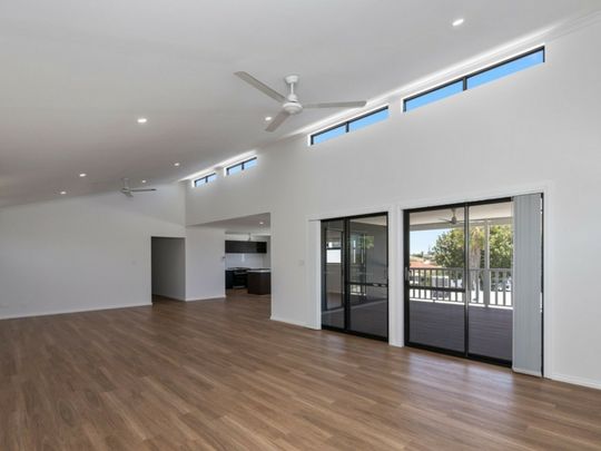 Modern 4x2 home in Quinns Rocks - Photo 1