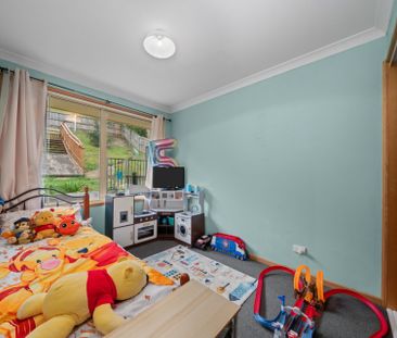 Comfortable Living and Fantastic Views - Photo 4