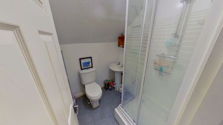 Royal Park Avenue, Hyde Park - Photo 2