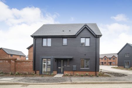 Wilks Road, Crowthorne, RG45 - Photo 2