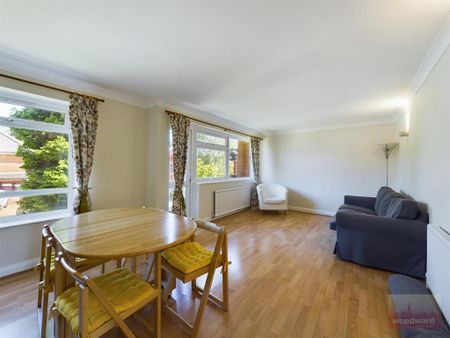 2 bedroom flat to rent - Photo 2